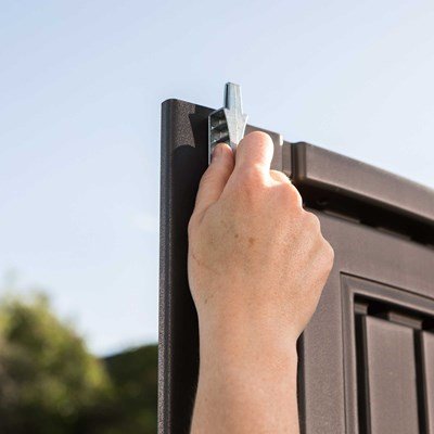 Lifetime 8 x 5 ft. Shed – 6418