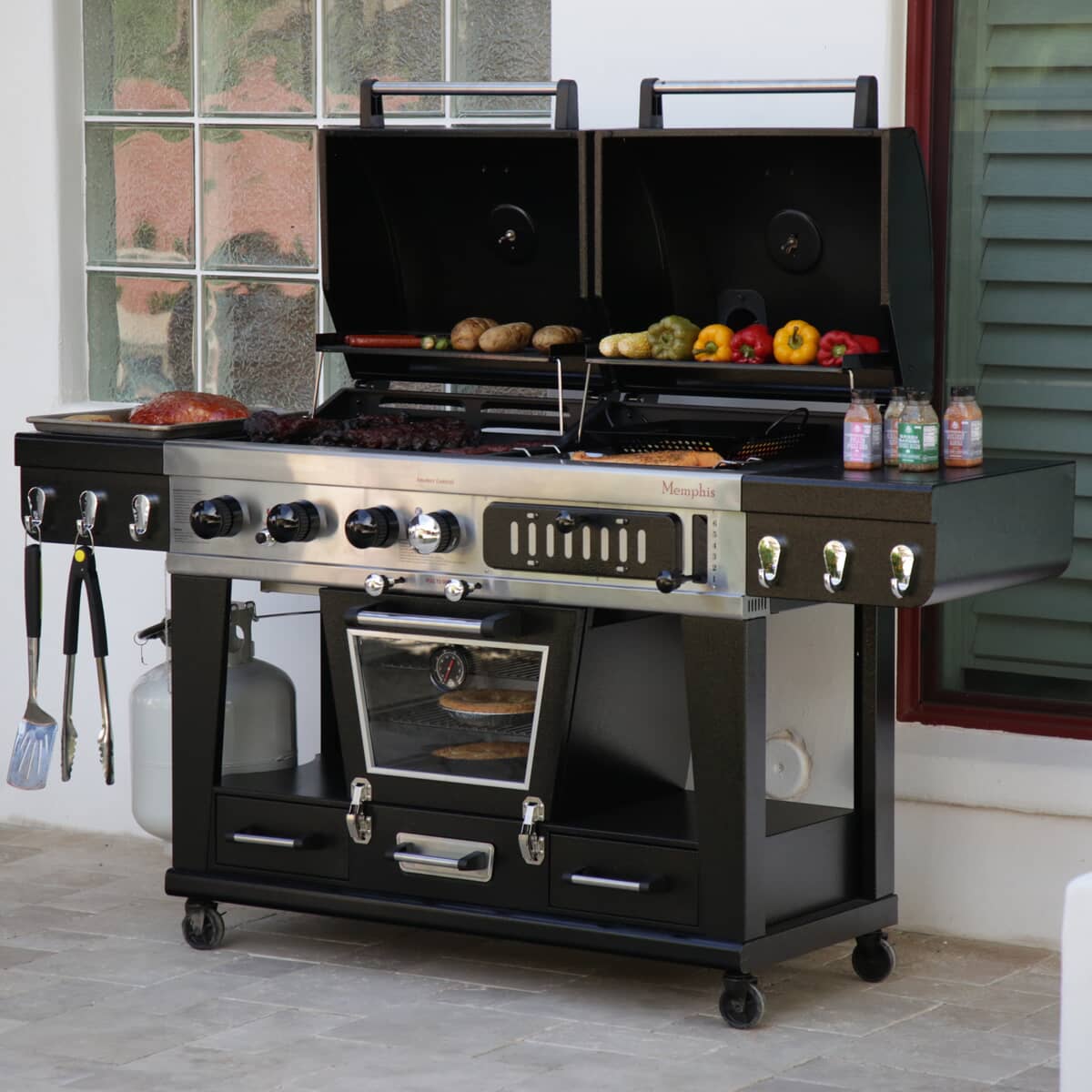 Pit Boss Memphis Ultimate Combo Gas and Charcoal Grill With Regulator And Cover