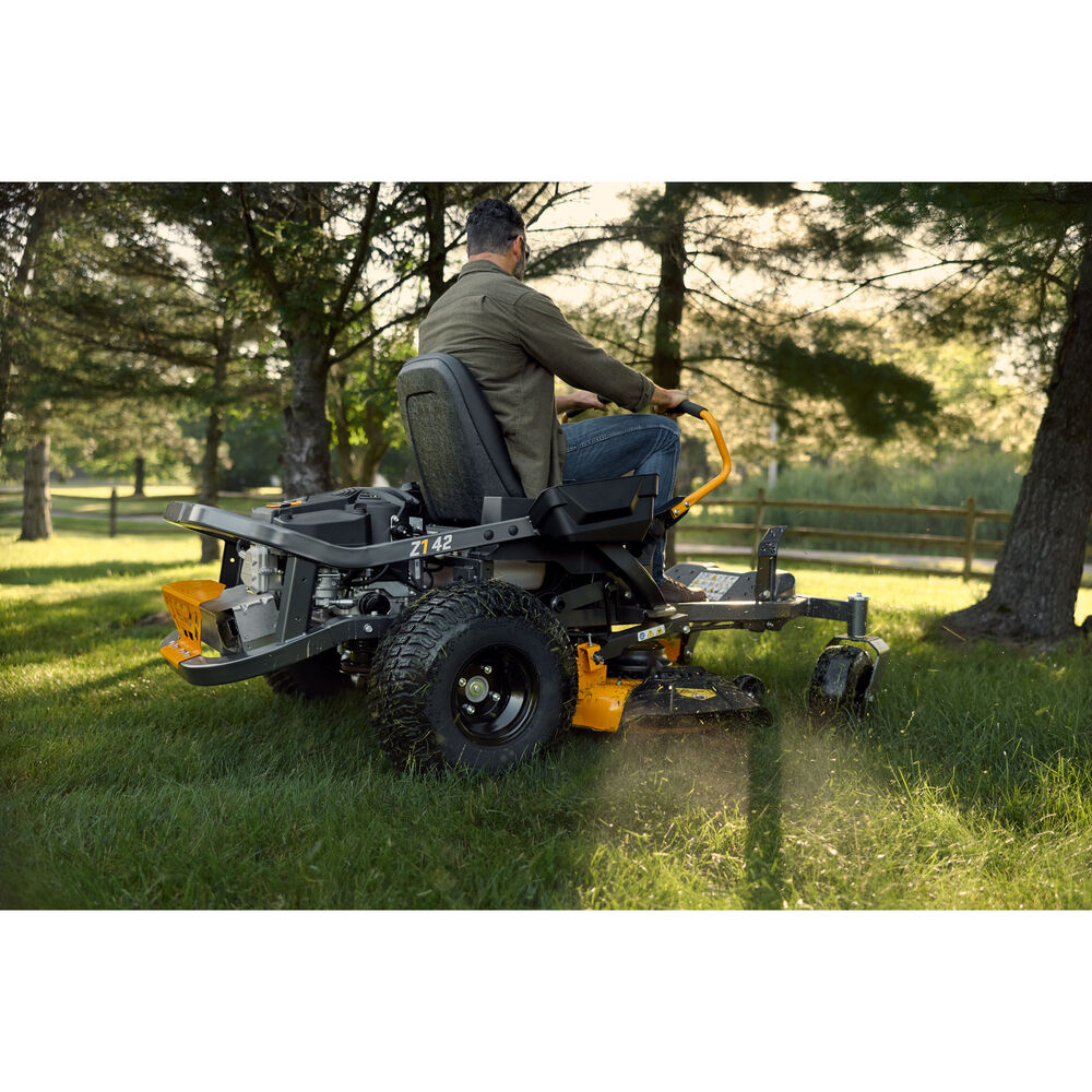 Cub Cadet Ultima Z1 42 IP