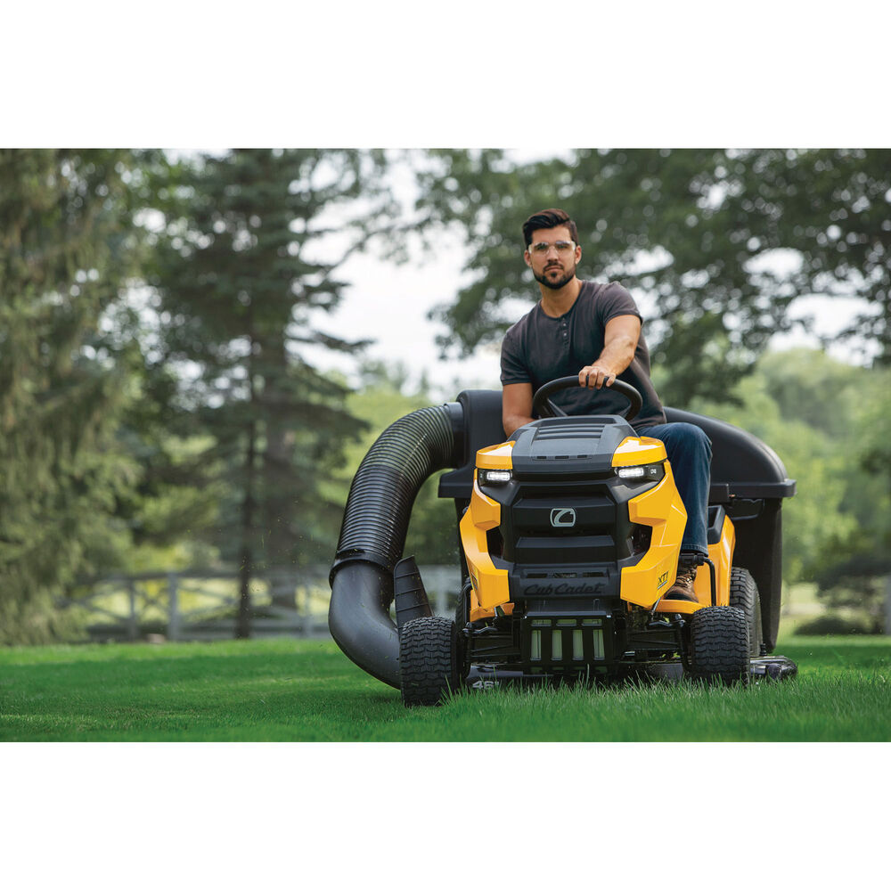 Cub Cadet XT1 LT 46 Lawn Tractor