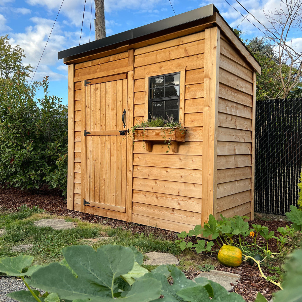 8′ x 4′ GardenSaver Storage Shed – Single Door