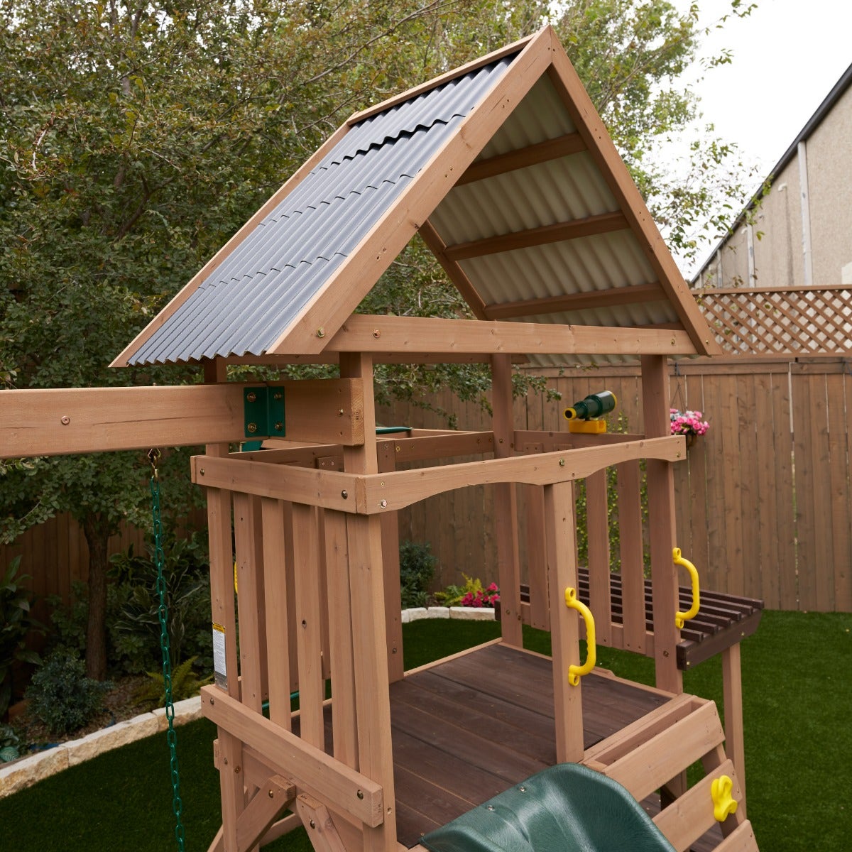 Lawnmeadow Playset / Swing Set